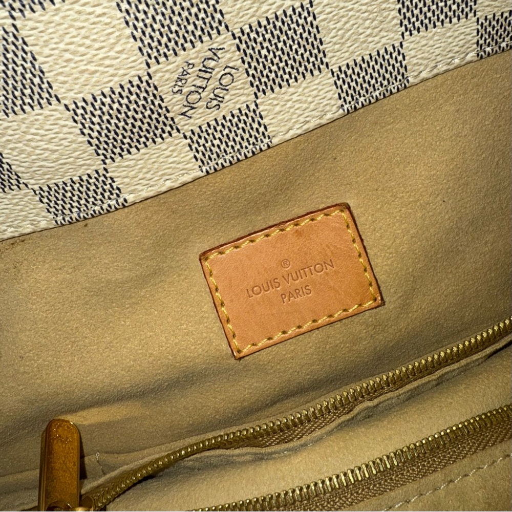 Authentic Louis Vuitton Damier Azur Artsy MM - Picture 10 of 10